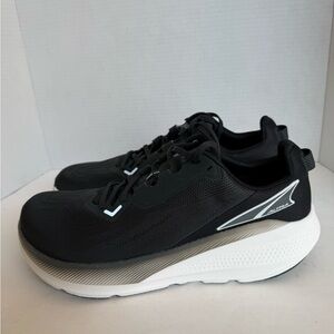 Altra Running Shoes Mens Size 11 Black White Neutral Cushion Comfort Trainer